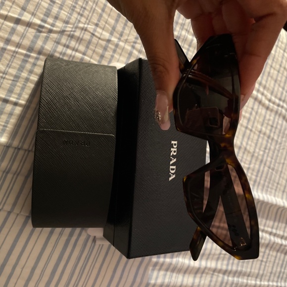 Prada Sunglasses - Picture 4 of 4